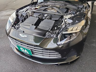 2025 Aston Martin DB12 VOLANTE 缩略图 27