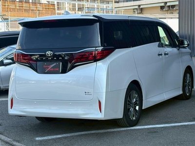 صورة 2 لـ 2025 Toyota ALPHARD
