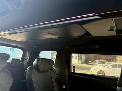 صورة 33 لـ 2025 Toyota ALPHARD