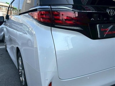 صورة 48 لـ 2025 Toyota ALPHARD