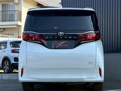صورة 70 لـ 2025 Toyota ALPHARD