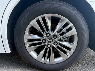 صورة 54 لـ 2025 Toyota ALPHARD