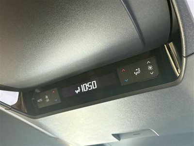 صورة 34 لـ 2025 Toyota ALPHARD