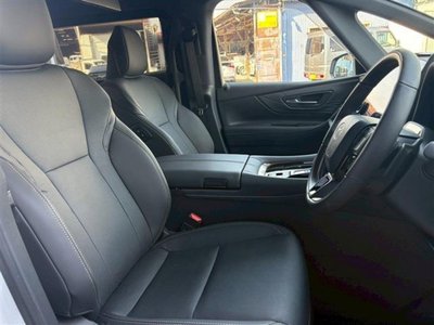 صورة 55 لـ 2025 Toyota ALPHARD