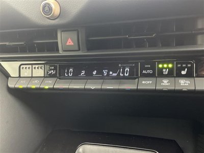 صورة 56 لـ 2023 Toyota CROWN SPORT