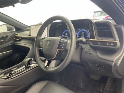 صورة 14 لـ 2023 Toyota CROWN SPORT