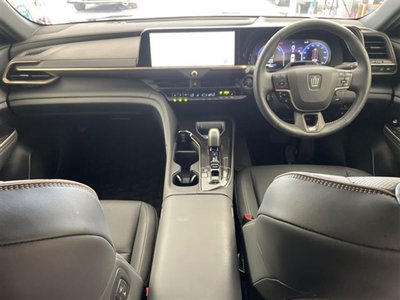 صورة 83 لـ 2023 Toyota CROWN SPORT