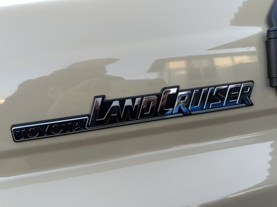صورة 56 لـ 2025 Toyota LAND CRUISER 70