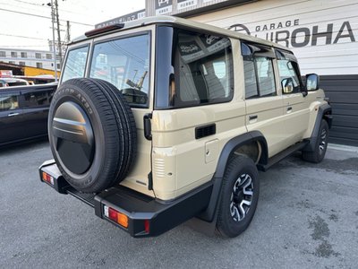 صورة 10 لـ 2025 Toyota LAND CRUISER 70