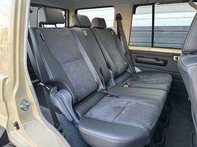 صورة 27 لـ 2025 Toyota LAND CRUISER 70