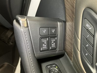 2025 Toyota ALPHARD 照片 33