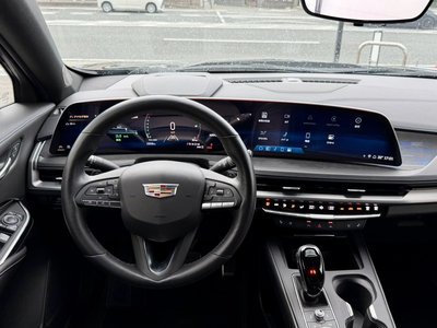 2025 Cadillac XT4 缩略图 31