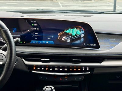 2025 Cadillac XT4 缩略图 42