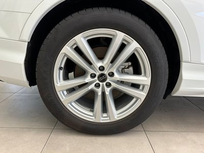 2024 AUDI Q7 — миниатюра 40