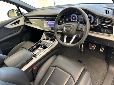 2024 AUDI Q7 — миниатюра 12