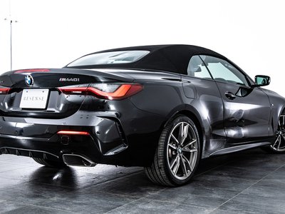 صورة 24 لـ 2021 BMW 4 SERIES CABRIOLET