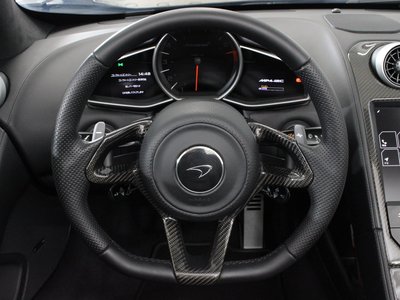 2013 Mclaren MP4-12C SPIDER 照片 21