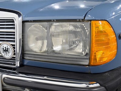 1983 Mercedes-BENZ E-CLASS 照片 5