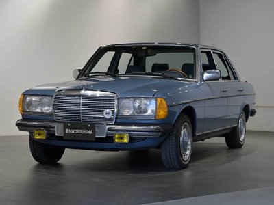 1983 Mercedes-BENZ E-CLASS 照片 1