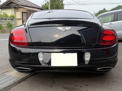 صورة 9 لـ 2011 Bentley CONTINENTAL