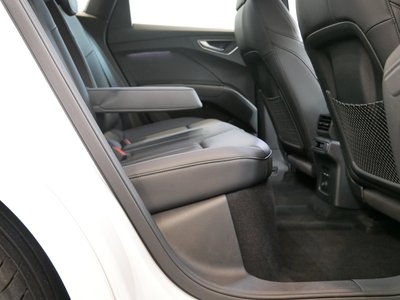 صورة 12 لـ 2025 AUDI Q4 SPORTBACK E-TRON