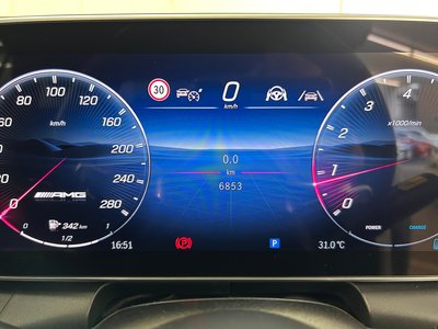 2025 Mercedes-BENZ GLC AMG 缩略图 53