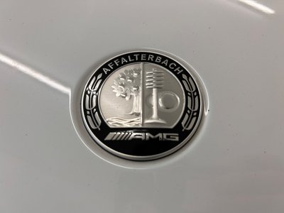 2025 Mercedes-BENZ GLC AMG 照片 8