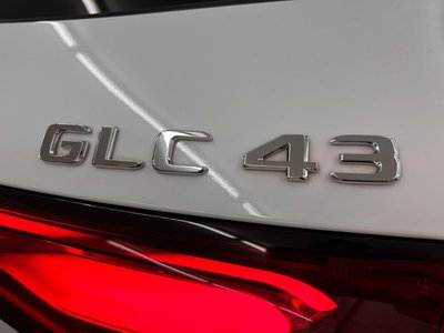 2025 Mercedes-BENZ GLC AMG 照片 11
