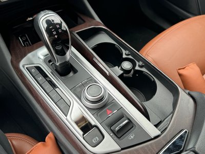 صورة 10 لـ 2017 Maserati LEVANTE