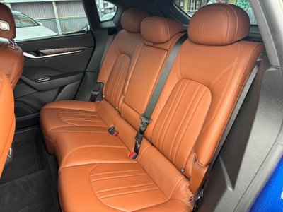صورة 15 لـ 2017 Maserati LEVANTE
