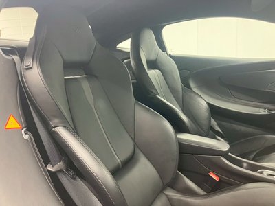 2018 Mclaren 540C COUPE thumbnail 34