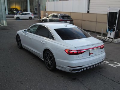 2025 AUDI A8 thumbnail 38