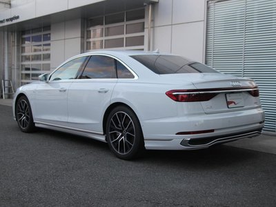 2025 AUDI A8 photo 5