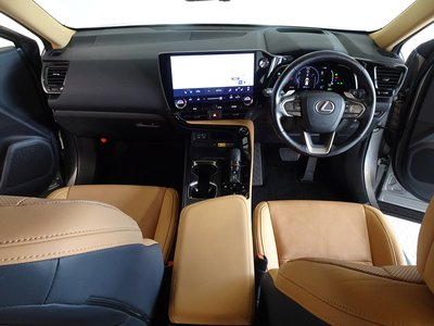 2021 Lexus NX 缩略图 2
