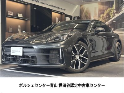 2024 Porsche PANAMERA photo 1