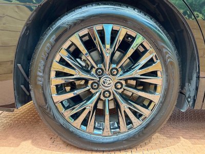 صورة 24 لـ 2025 Toyota VELLFIRE