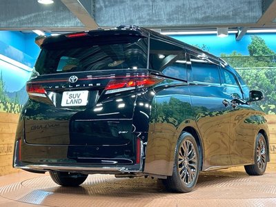 صورة 18 لـ 2025 Toyota VELLFIRE