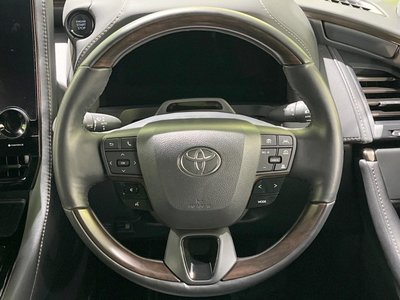 2025 Toyota ALPHARD 照片 12