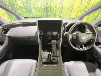 2025 Toyota ALPHARD 照片 2