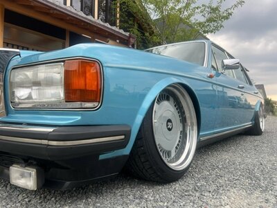 1991 ROLLS-ROYCE SILVER SPUR — фото 2