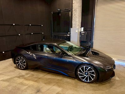2016 BMW I8 — фото 4
