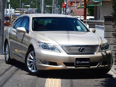 2011 Lexus LS — фото 9