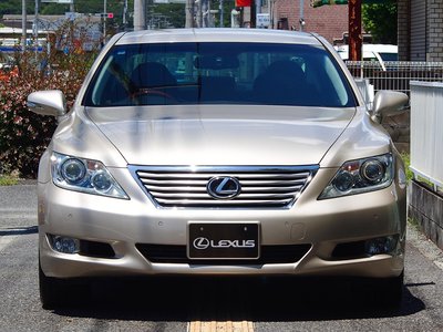 2011 Lexus LS — фото 2