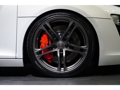 صورة 34 لـ 2009 AUDI R8