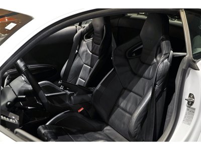 صورة 41 لـ 2009 AUDI R8