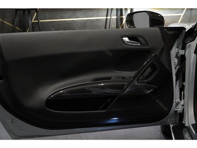 صورة 80 لـ 2009 AUDI R8