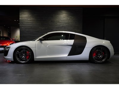 صورة 18 لـ 2009 AUDI R8