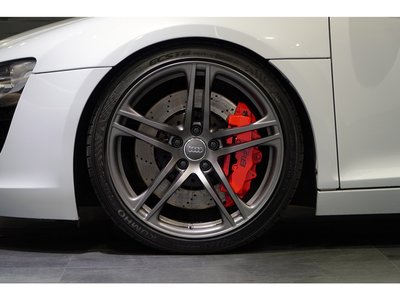 صورة 21 لـ 2009 AUDI R8