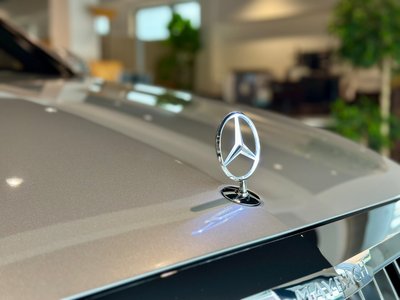 2018 Mercedes-BENZ S-CLASS MAYBACH photo 31