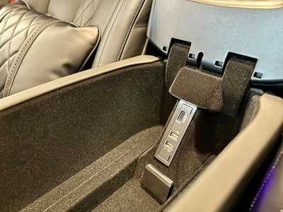 2018 Mercedes-BENZ S-CLASS MAYBACH photo 28